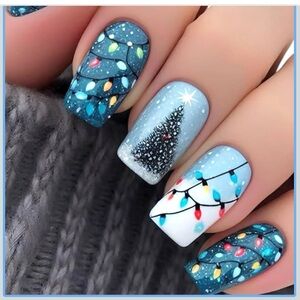 Christmas Press On Nails NWT